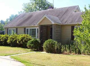 12 Linnet Dr, Greenville, SC 29609