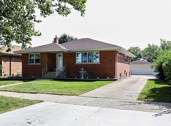 2nd image of 10647 Essex St