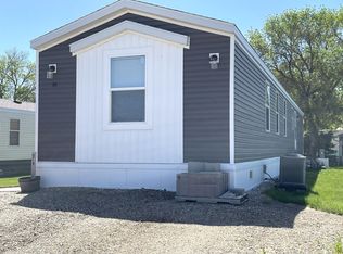 119 E 4th Ave, Fort Pierre, SD 57532