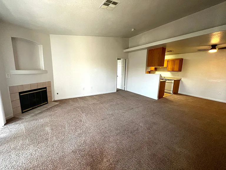 4730 E Craig Rd #2104 — Photo 15
