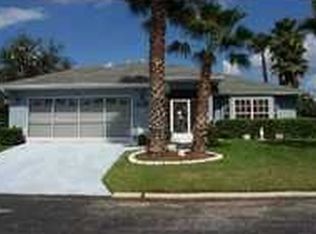 10704 Cup Dr, San Antonio, FL 33576