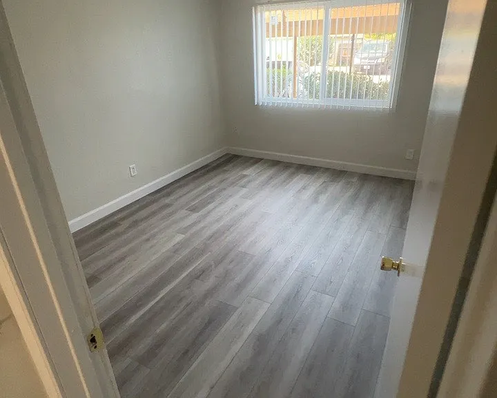 806 E Main St — Photo 6