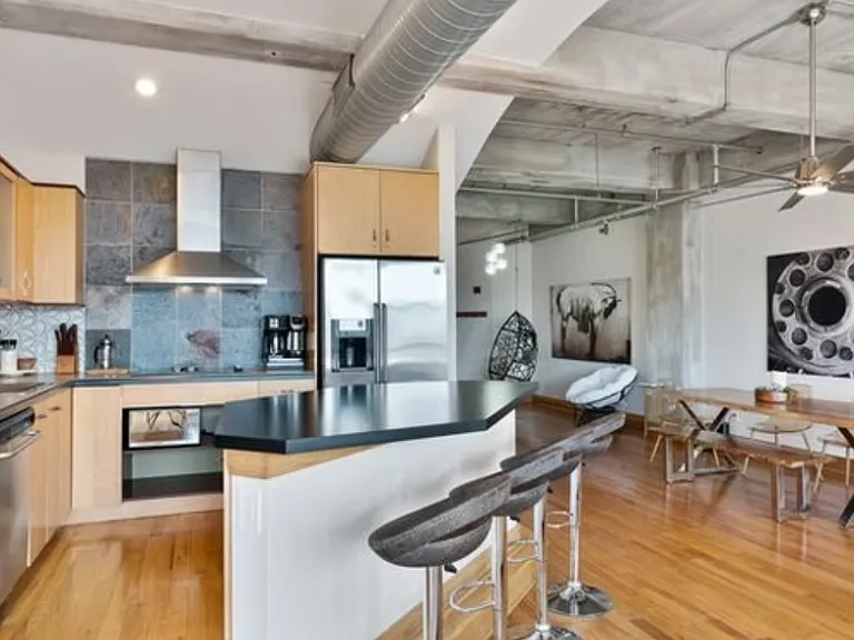 Grace Lofts — Photo 2