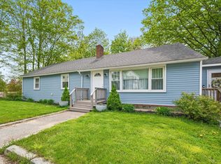 16 Prospect St, Farmington, NH 03835