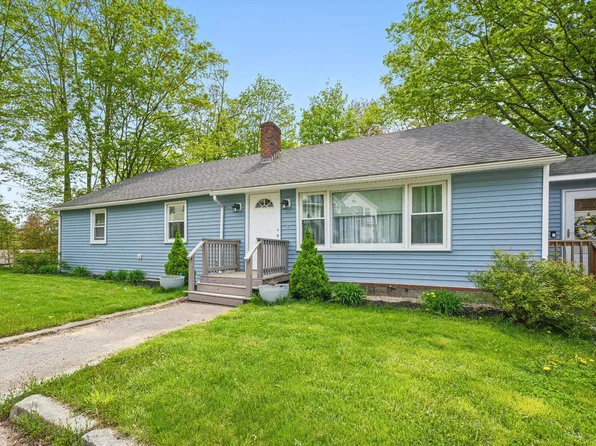 16 Prospect Street, Farmington, NH 03835