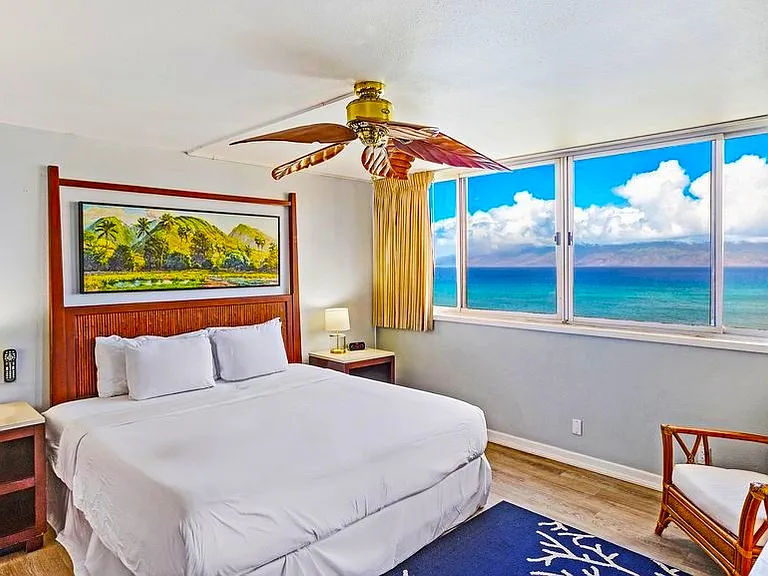 direct oceanfront Lanai view from Living Room and bedrooms