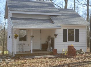 6741 Elm Rd, East Stroudsburg, PA 18302