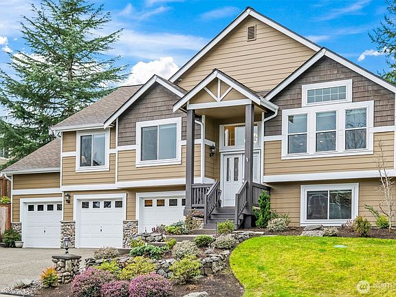 2nd image of 11124 63rd Avenue NW