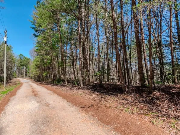 27 Brook Ct, Ellijay, GA 30540