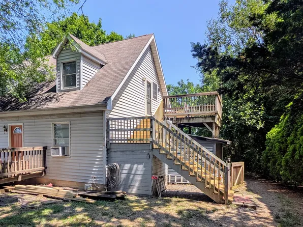 331 York Rd APT A, Carlisle, PA 17013
