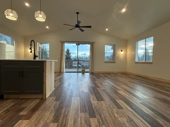 246 4th St W, Whitefish, MT 59937