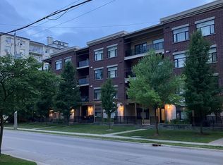 89 Ridout St S #403, London, ON N6C 3X2