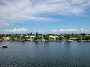 20515 E Country Club Dr APT 545, Aventura, FL 33180