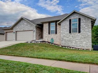 702 S Long Dr, Springfield, MO 65802