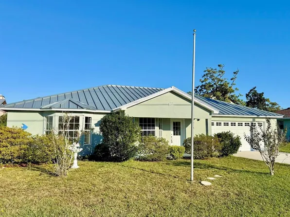 130 Pine St, Mexico Beach, FL 32456