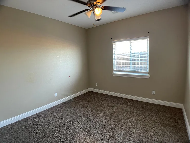 4042 Cinnabar Ave — Photo 15