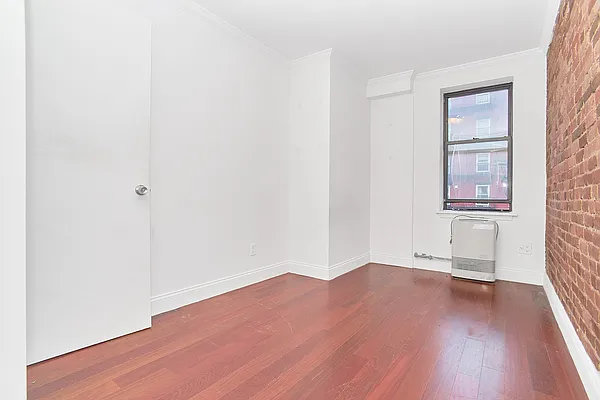 Rented by Keller Williams NYC | media 41