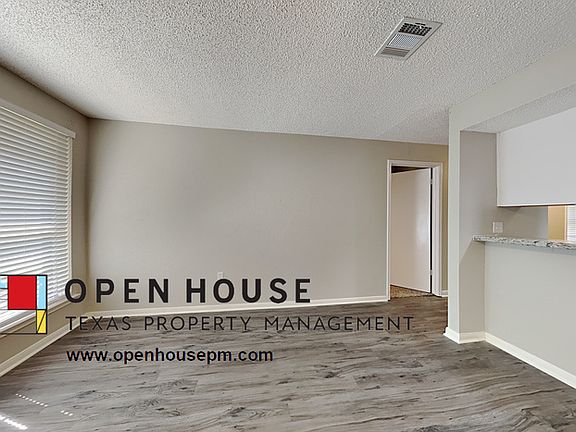 2nd image of 1902 Blindlake Dr