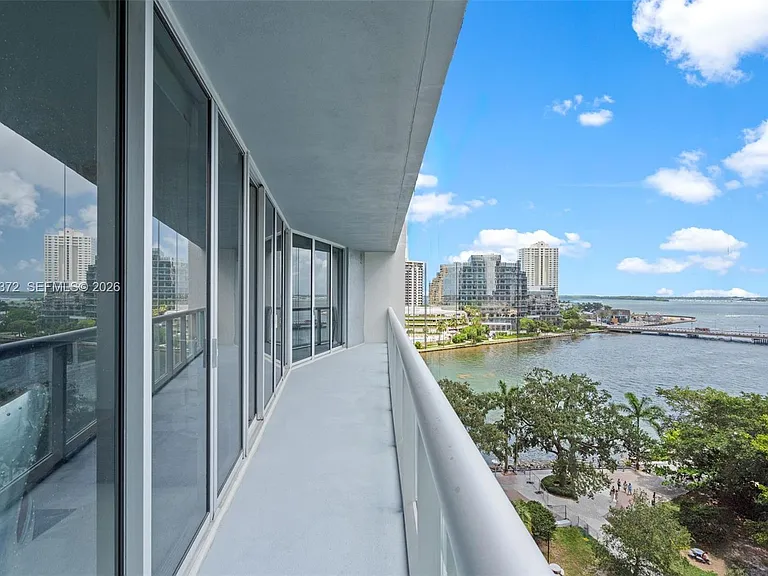 495 Brickell Ave #905 — Photo 43