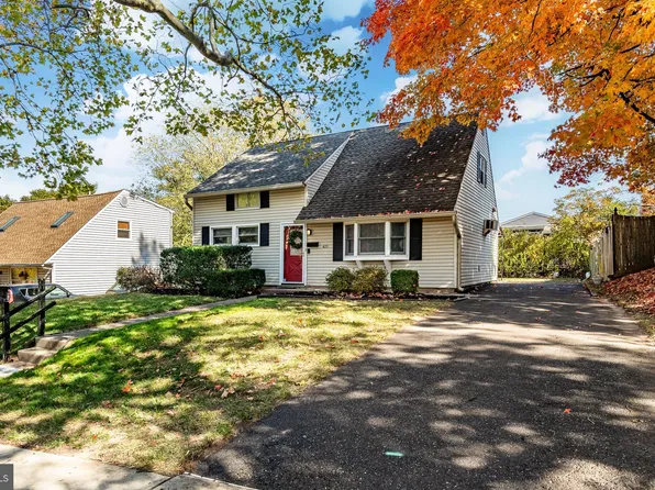 411 Starr St, Phoenixville, PA 19460