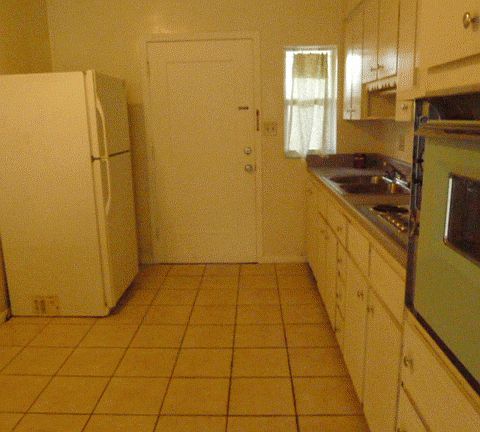 3rd image of 214 E Yale St APT D