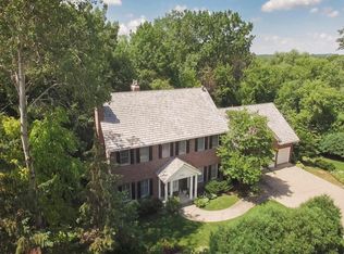 6624 Iroquois Trl, Edina, MN 55439
