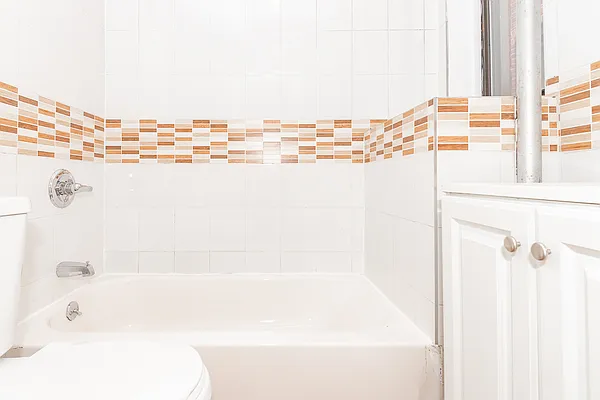 Rented by MySpaceNYC | media 10