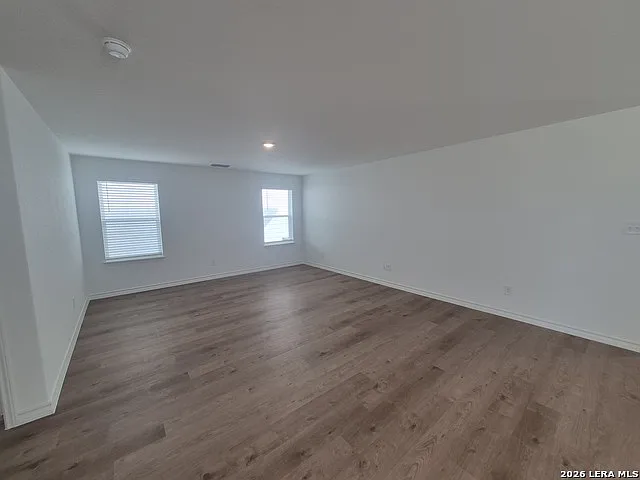942 Bluegrass Point — Photo 14