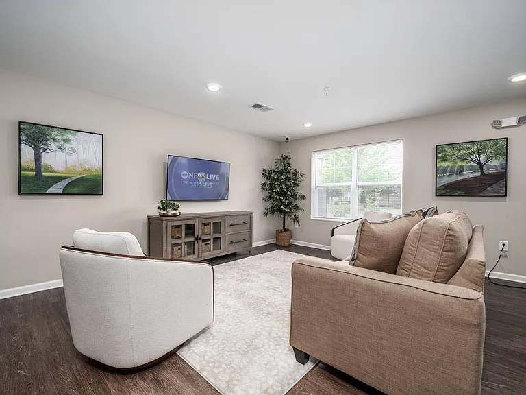 Northlake Center Apartments — Photo 7