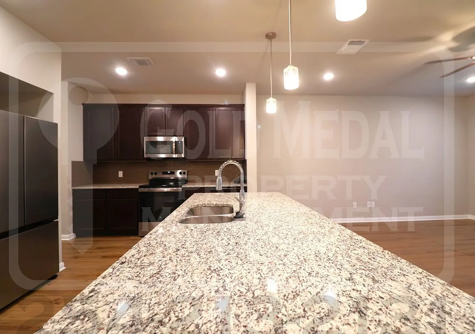 Now Leasing 1810 Horatio St. — Photo 4