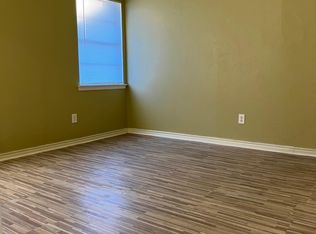 120 W Pleasant Run Rd APT 6, Desoto, TX 75115