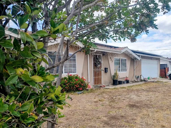 623 Osage St, Spring Valley, CA 91977