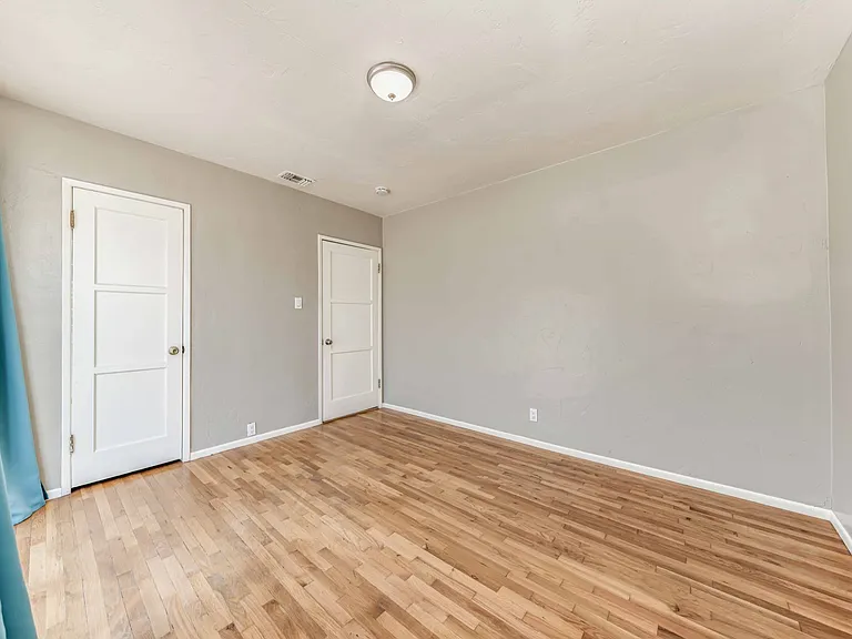 17309 Elgar Ave — Photo 16