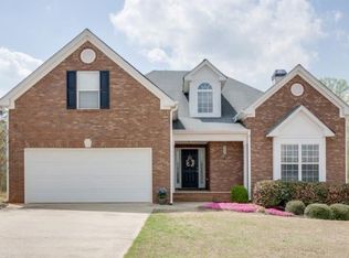 982 Coosawilla Dr, Winder, GA 30680