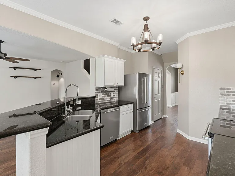13217 Lazy Ln — Photo 22