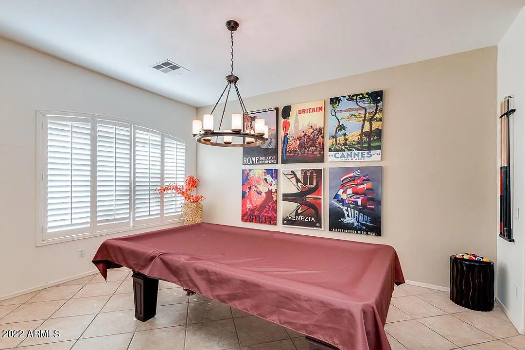 3 bed, 1610 sqft, $2,795 — Photo 3