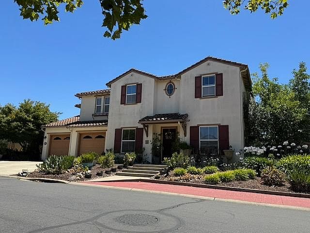 1st image of 9245 Pinehurst Dr