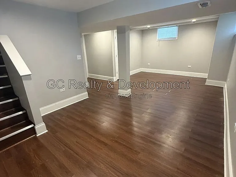 2326 W 25th St #1 — Photo 10