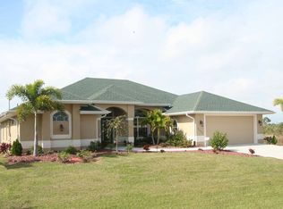 8090 Tracey Cir, Port Charlotte, FL 33981