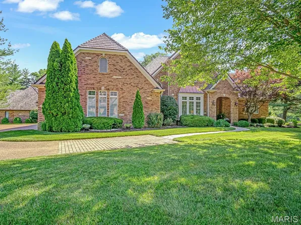 15 Northbridge Ln, Edwardsville, IL 62025