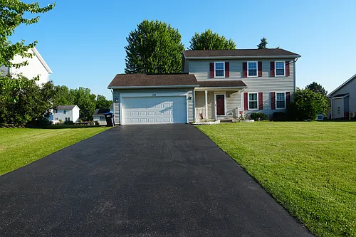 107 Salzer Hts Photo 1