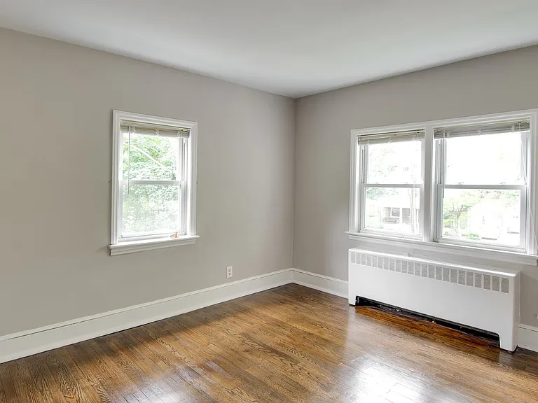 5 W Chester Pike — Photo 12