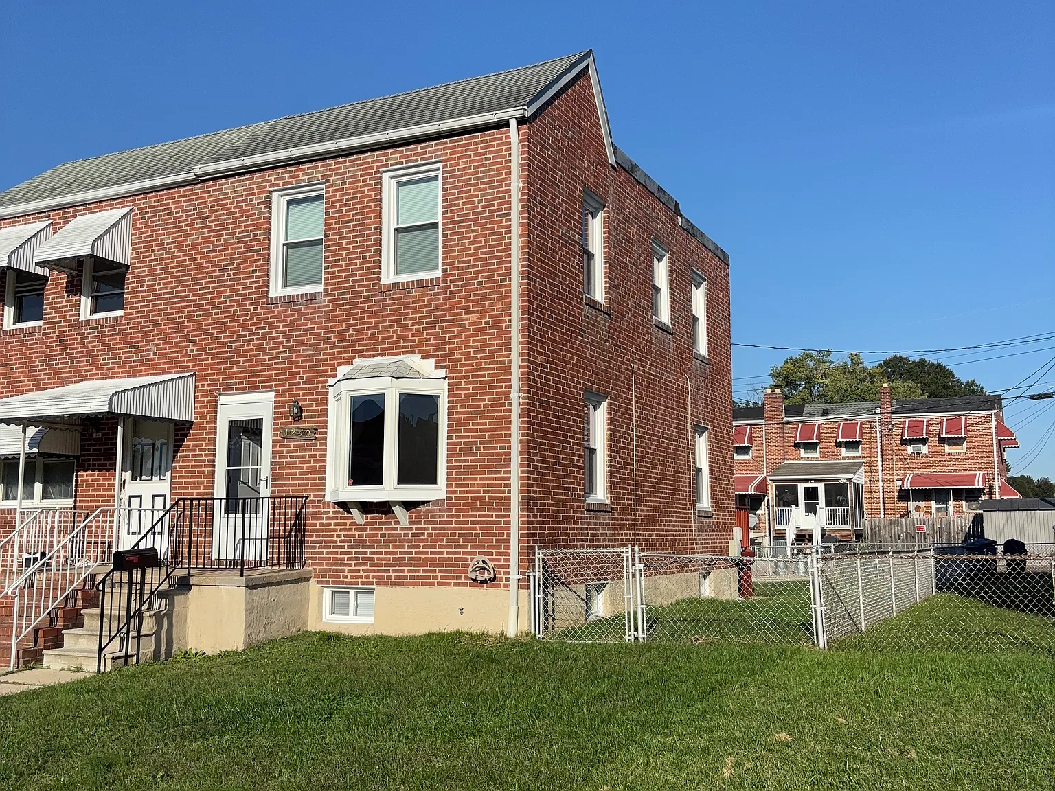 2 bed, 1.5 bath, 960 sqft, $1,800 — Photo 1