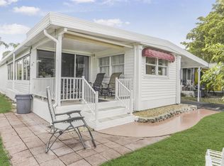 5670 SW Cypress Dr, Fort Lauderdale, FL 33312