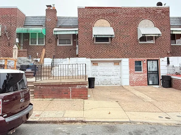 4313 Palmetto St, Philadelphia, PA 19124