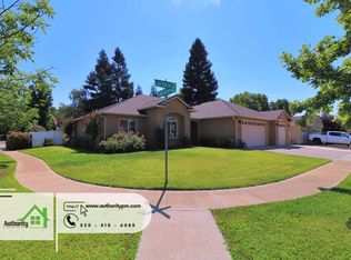3521 Laramie St, Redding, CA 96002