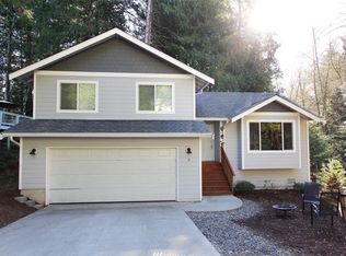 3 N Summit Dr, Bellingham, WA 98229