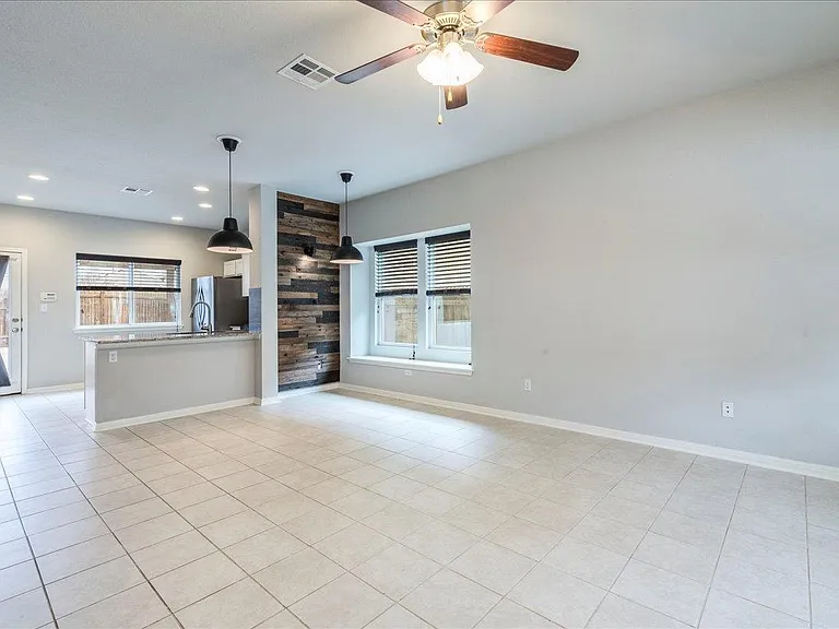 126 Wainscot Oak Way — Photo 4