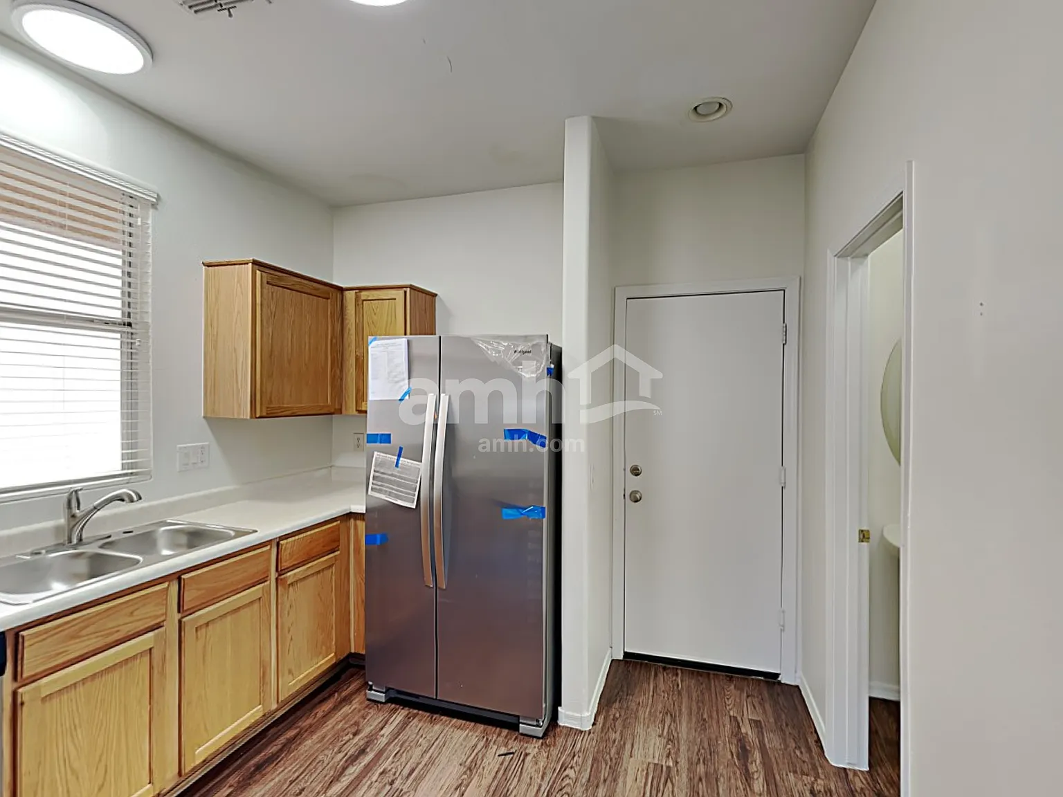 3 bed, 2.5 bath, 1286 sqft, $1,750 — Photo 4