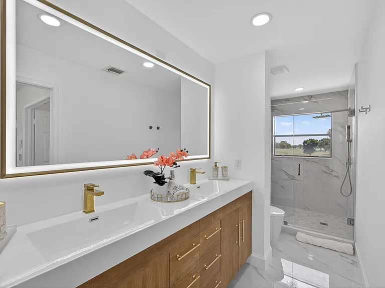 479 Prestwick Cir — Photo 46